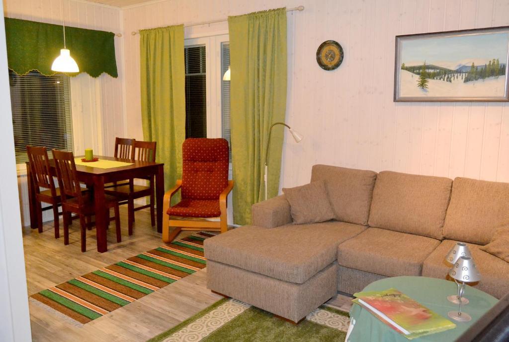 Talo Yllaes Villa Äkäslompolo Exteriör bild